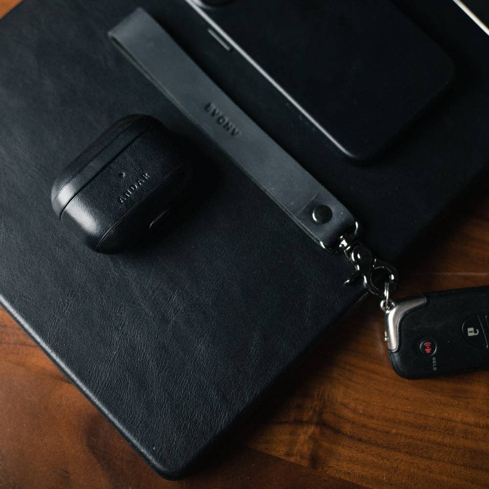 Andar - Wholesale Laptop/Tablet Case - Unisex - The Helm Full Grain Leather MacBook Case41