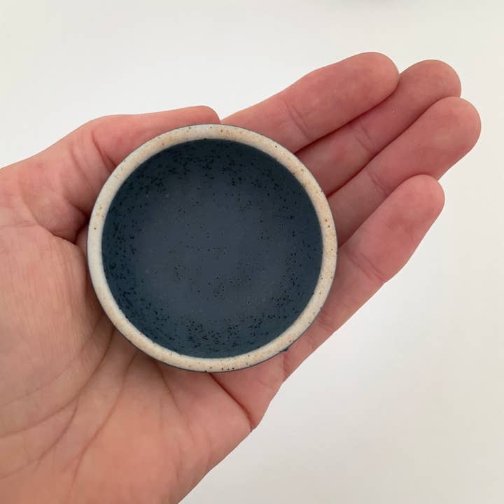 fort & field - Wholesale Condiment/Dip Bowl - Handmade 2" ceramic round itty bitty condiment dish 10 color