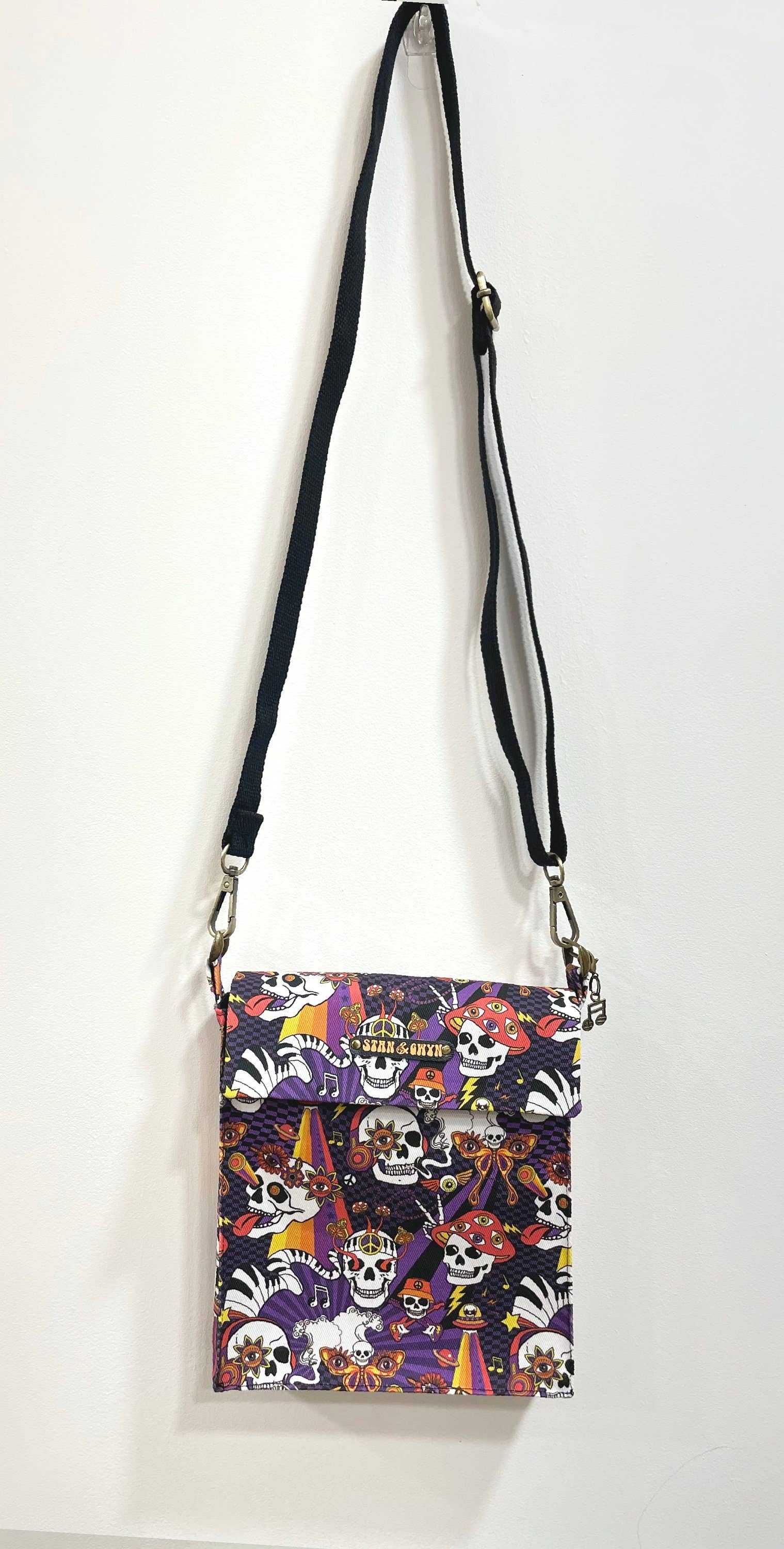 Stan and Gwyn - Vente Sac à bandoulière – femme - Sac Skulls avec motif tête de mort reconnaissante8