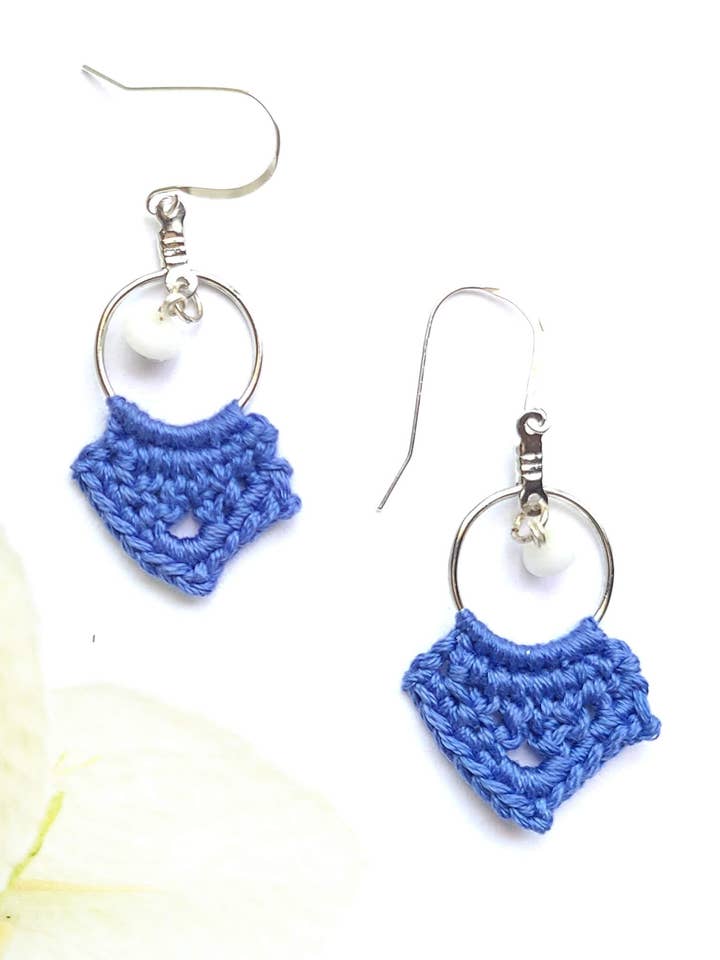 Boucles d'oreilles Boho Spear pour la vente par Sysaic Knotz