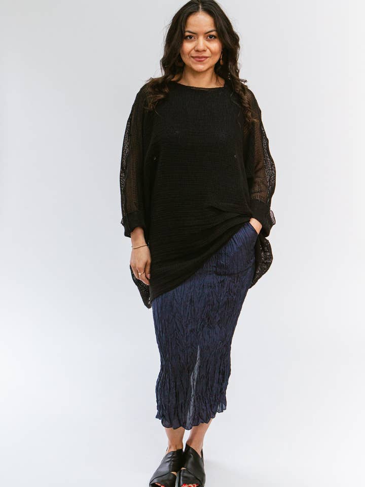 Hitch Top, Black for wholesale by Megan-Ilene