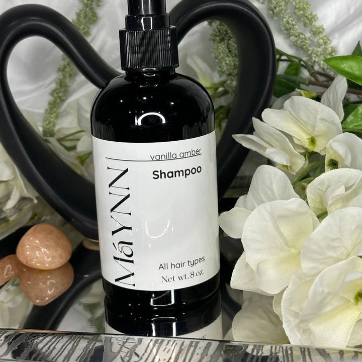 Shampooing Vanille Ambre pour la vente par MáYNN