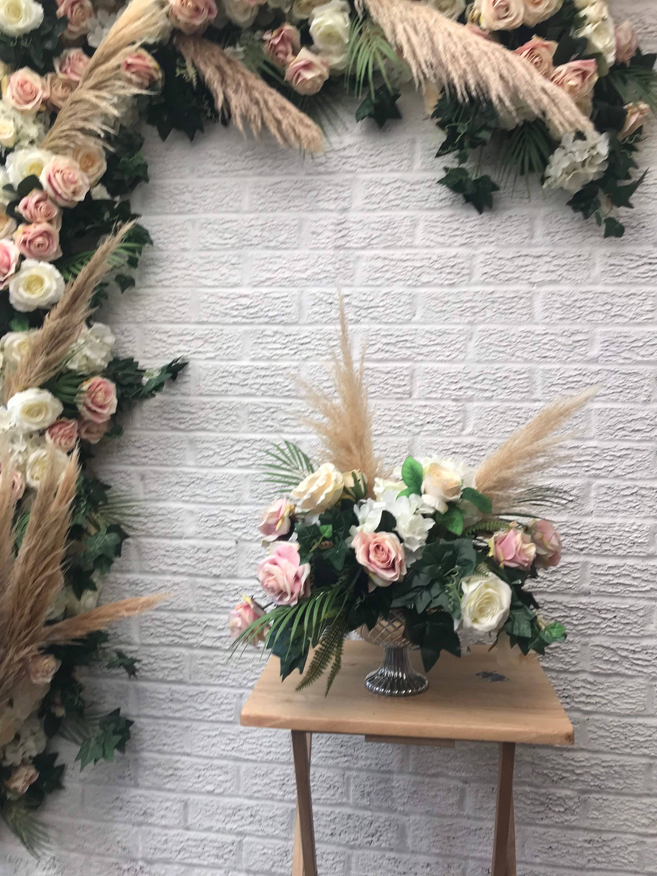 IVY CRUZ – Arco de bandeirinhas por atacado – Pampas Garland, Grinalda de Flores de Pampas, Flor de Casamento1