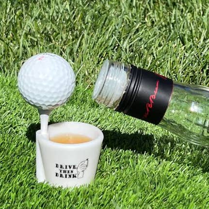 YourTeeShot - Vendita all'ingrosso Regalo divertente/originale - Nuovo articolo regalo/promozionale per il golf - Edizione «Drive Then Drink»