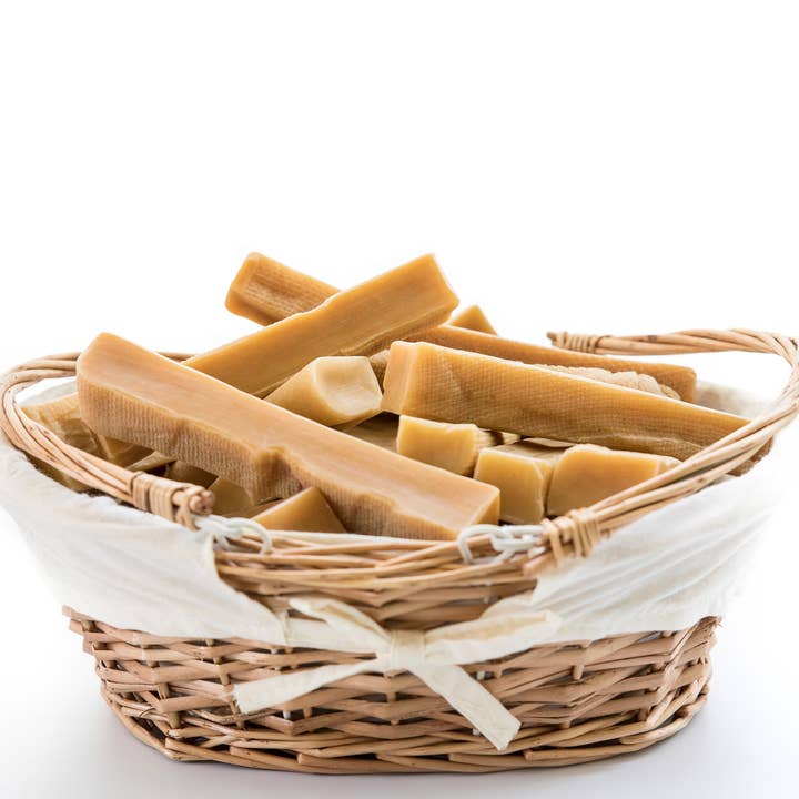 Kathmandu's Authentic Himalayan Cheese Yak Chew - Wholesale Pet Treats - Dog - KATHMANDU'S Himalayan Yak Chews (5 lbs bag)4