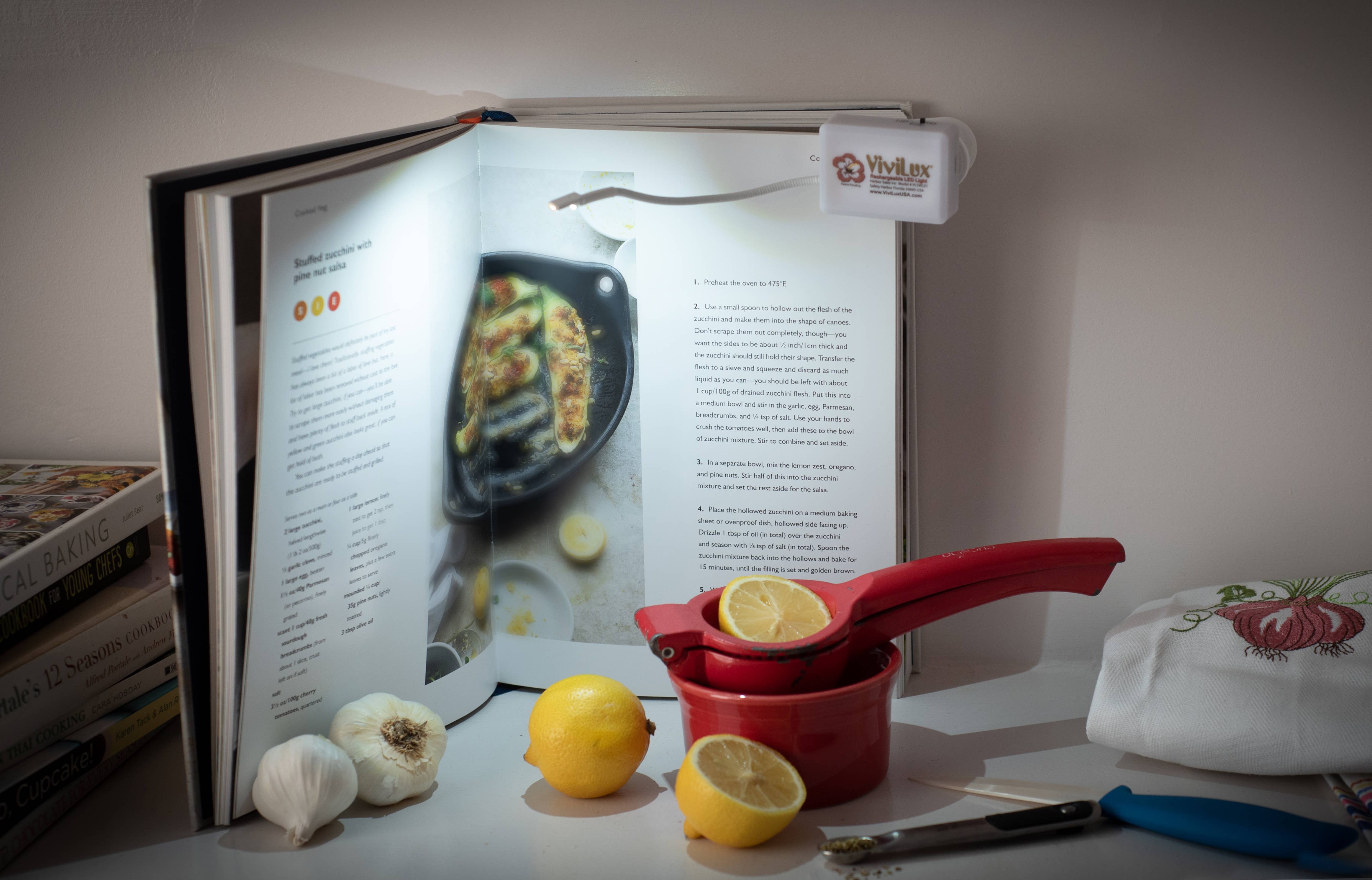 ViviLux LED Lights Magnifiers Lasers – wholesale String lights – Cordless 1200 Lumens LED Craft & Sewing Light, Adjustable5