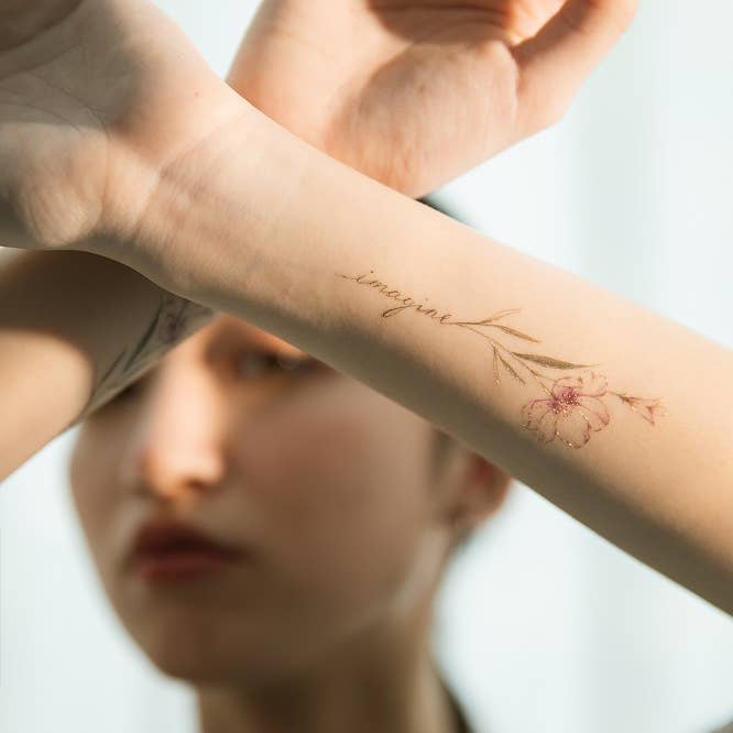 PAPERSELF - Vendita all'ingrosso Tatuaggi temporanei - Flower Script 2 Tatuaggi Temporanei