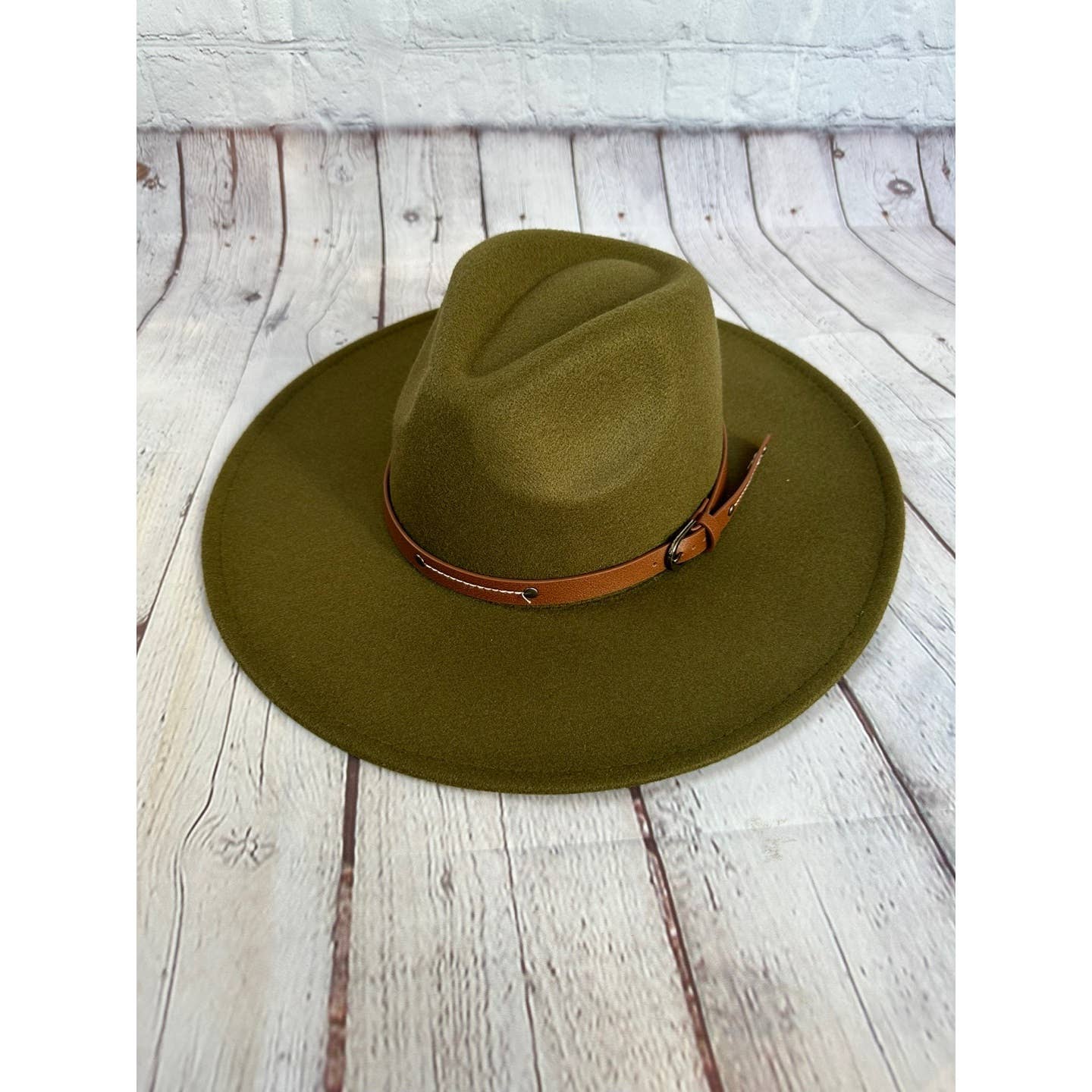 Bella Betty – wholesale Fedora – Women’s – Wide Brim Panama Hat w/ Leather Belt - Vegan Felt8