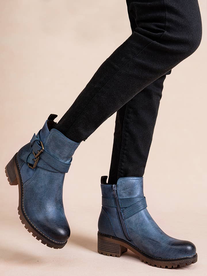 Damenstiefeletten mit Schnallen – Lässiger Stil und Charakter für den Großhandel von LADY GLORY