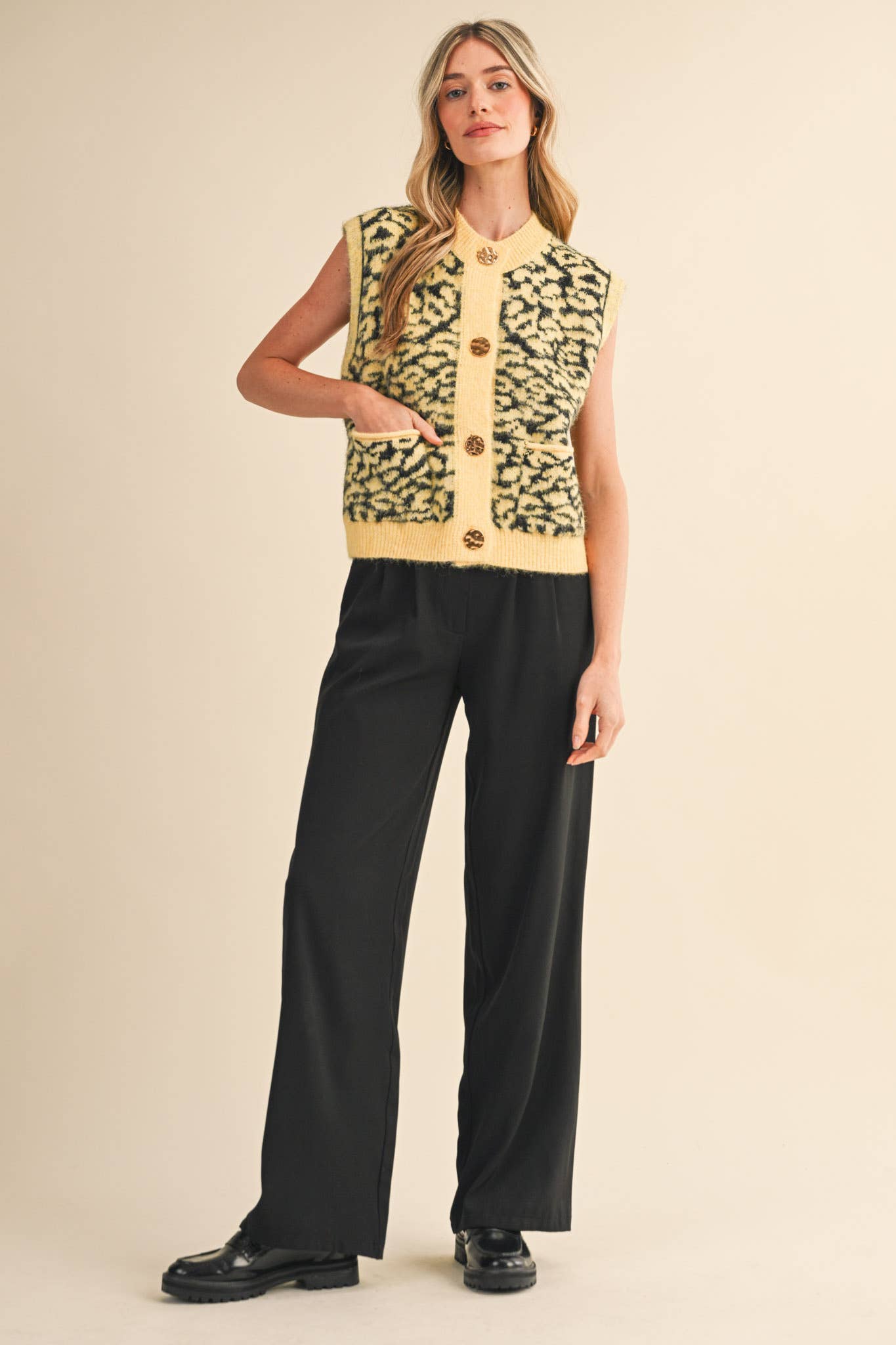 &MERCI - Wholesale Sweater Vest - Women's - LEOPARD KNIT SWEATER VEST MSW112409