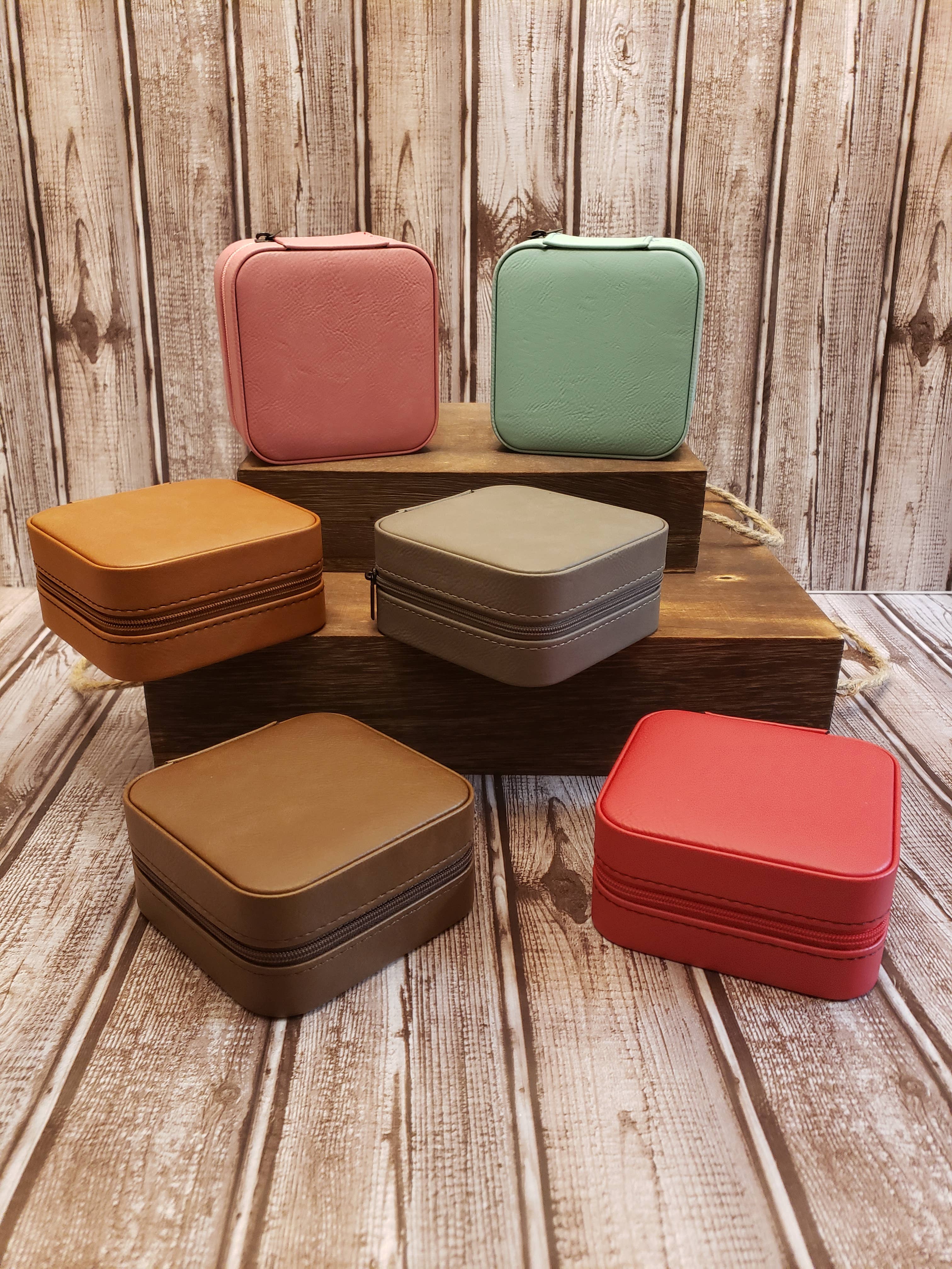 Cabin and Reel Engraving - Wholesale Jewelry Box/Organizer - Grandma Heart Faux Leather Travel Jewelry Box8