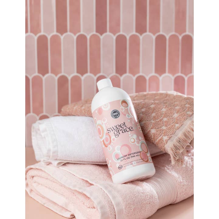 Bridgewater Candle Company - Wholesale Liquid Laundry Detergent - Sweet Grace 32oz Laundry Detergent14