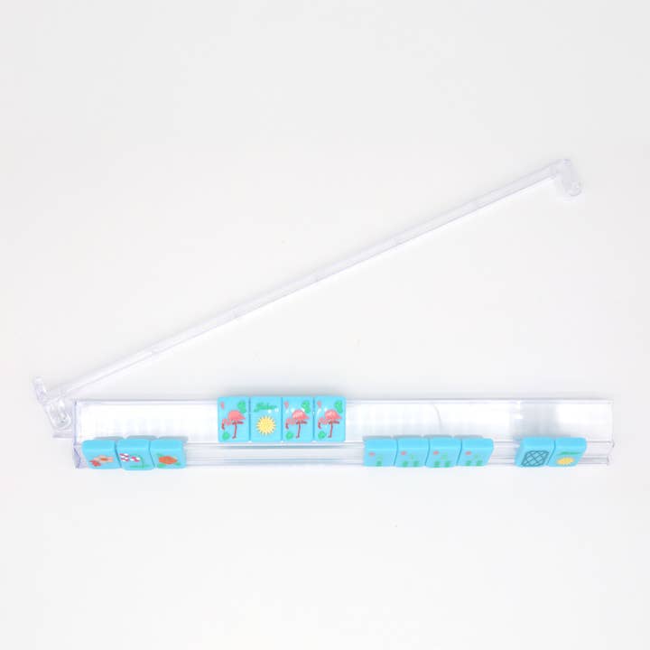The Mahjong House - Wholesale Board Game - Clear Acrylic Mahjong Racks (Set of Four)1