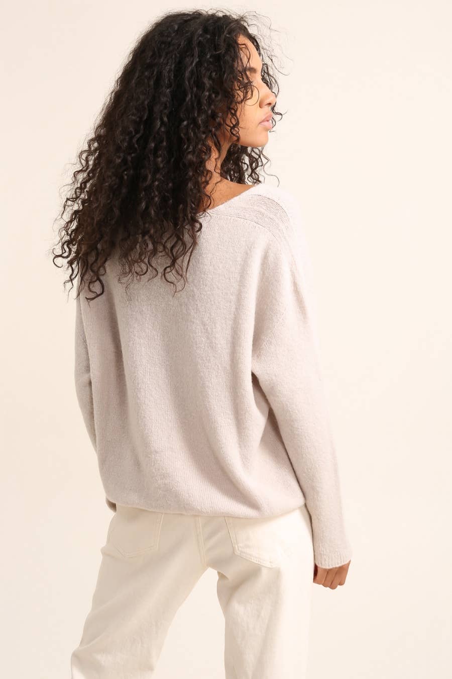 LÉA & LUC – wholesale Cardigan – Women’s – ALPACA V-neck cardigan REF 10262