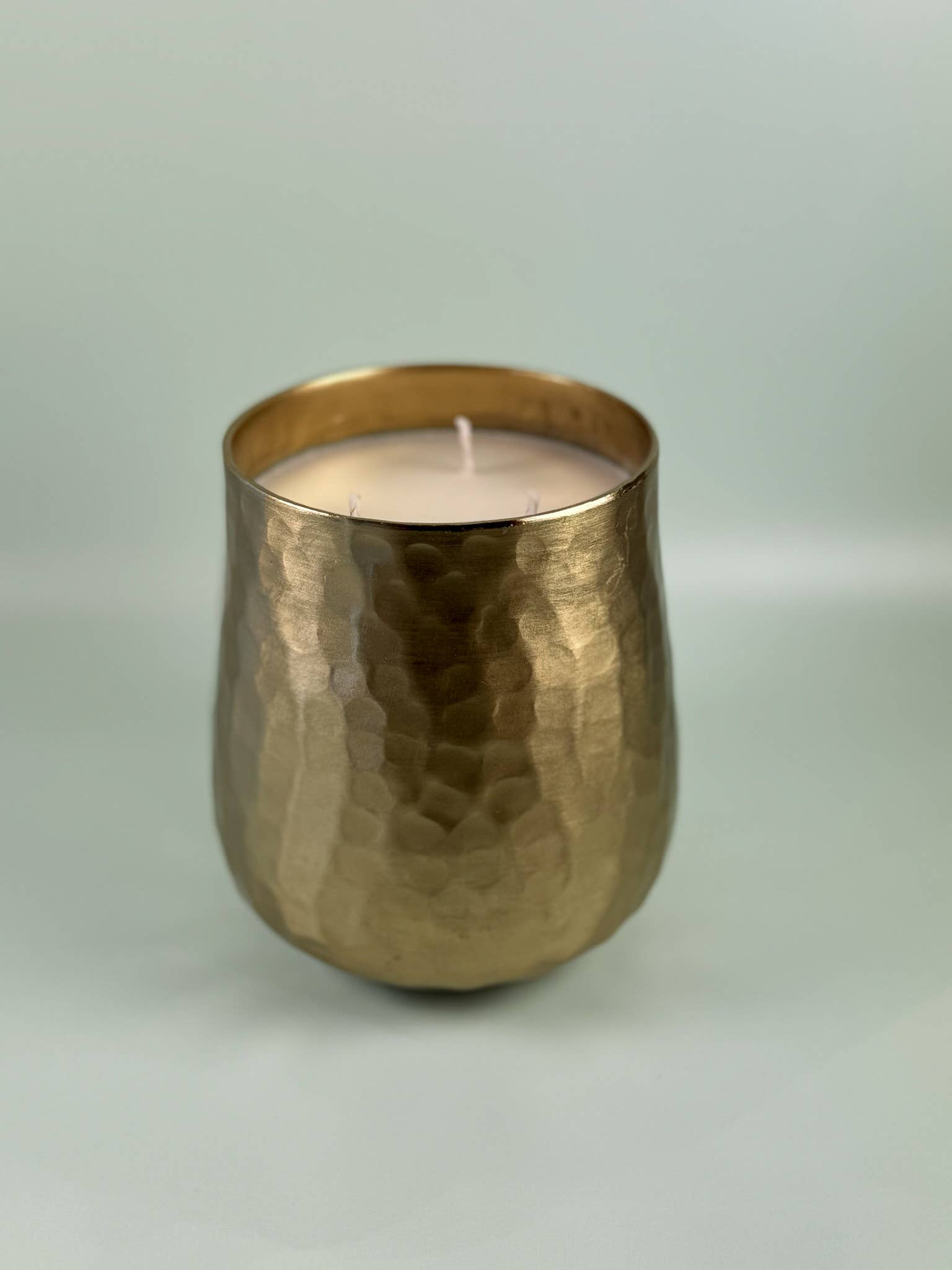 Unplug Soy Candles - Wholesale Jar/Filled Candle - Gold Hammered Soy Candle3