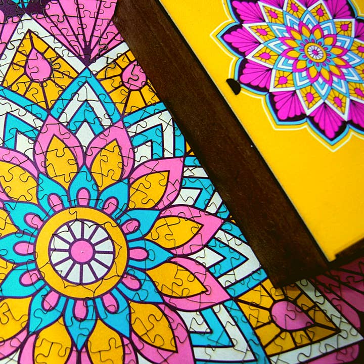 Mandala Wooden Jigsaws for Adults "FLORA" | Wood Puzzles for wholesale by WAWW Artisanal Wooden Puzzles