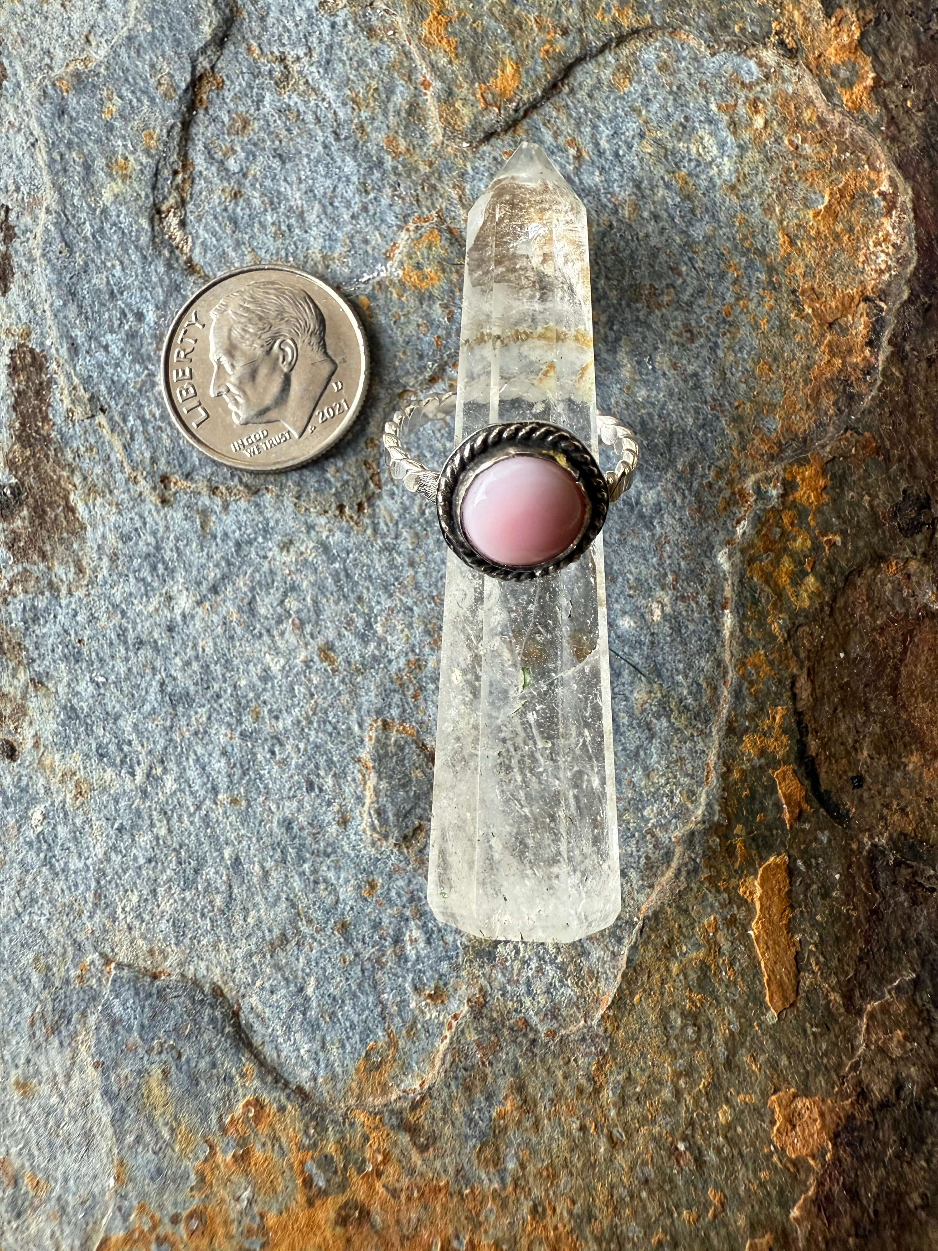 Wild Mountain Silver - Wholesale Cocktail/gelegenheidsring - Zilveren Ring met Roze Conchschelp3