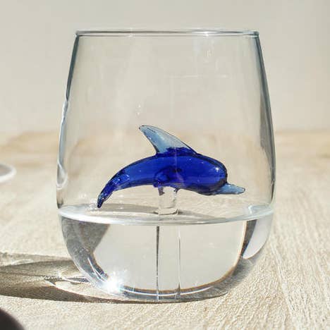 MAGS – wholesale Drinking glass/cup – Handmade Dolphin Glasses 300 ml0