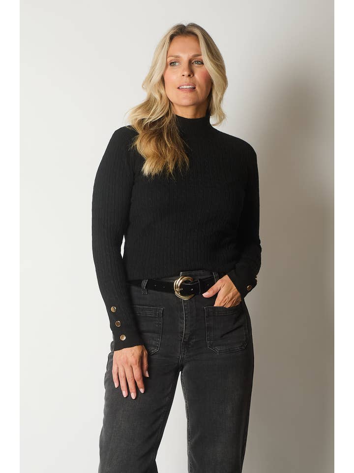 SOLO – wholesale Knitted jumper – Women′s – Cable Knit Jumper with Gold Buttons - Black