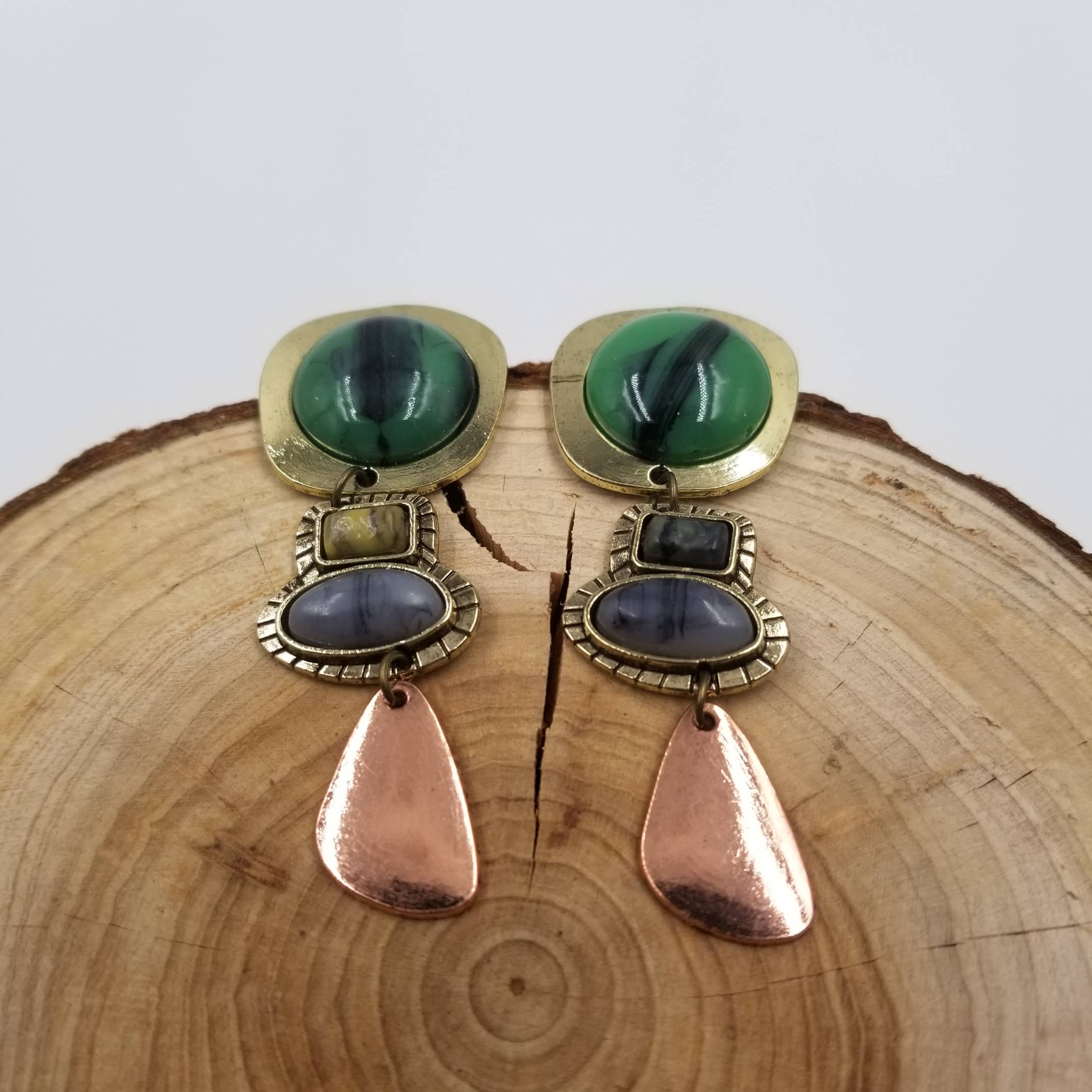 CHAKRA JEWELRY - Wholesale Dangle Earrings - Vintage Brass Stone Drop Earrings1