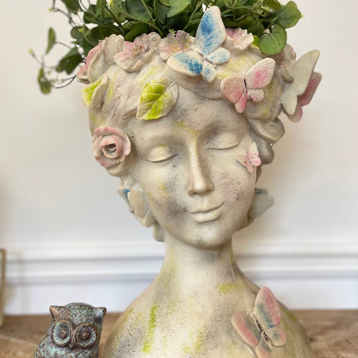 Vagabond Vintage - Wholesale Plant Pot - RESIN YOUNG GIRL PLANTER WITH COLORFUL BUTTERFLY