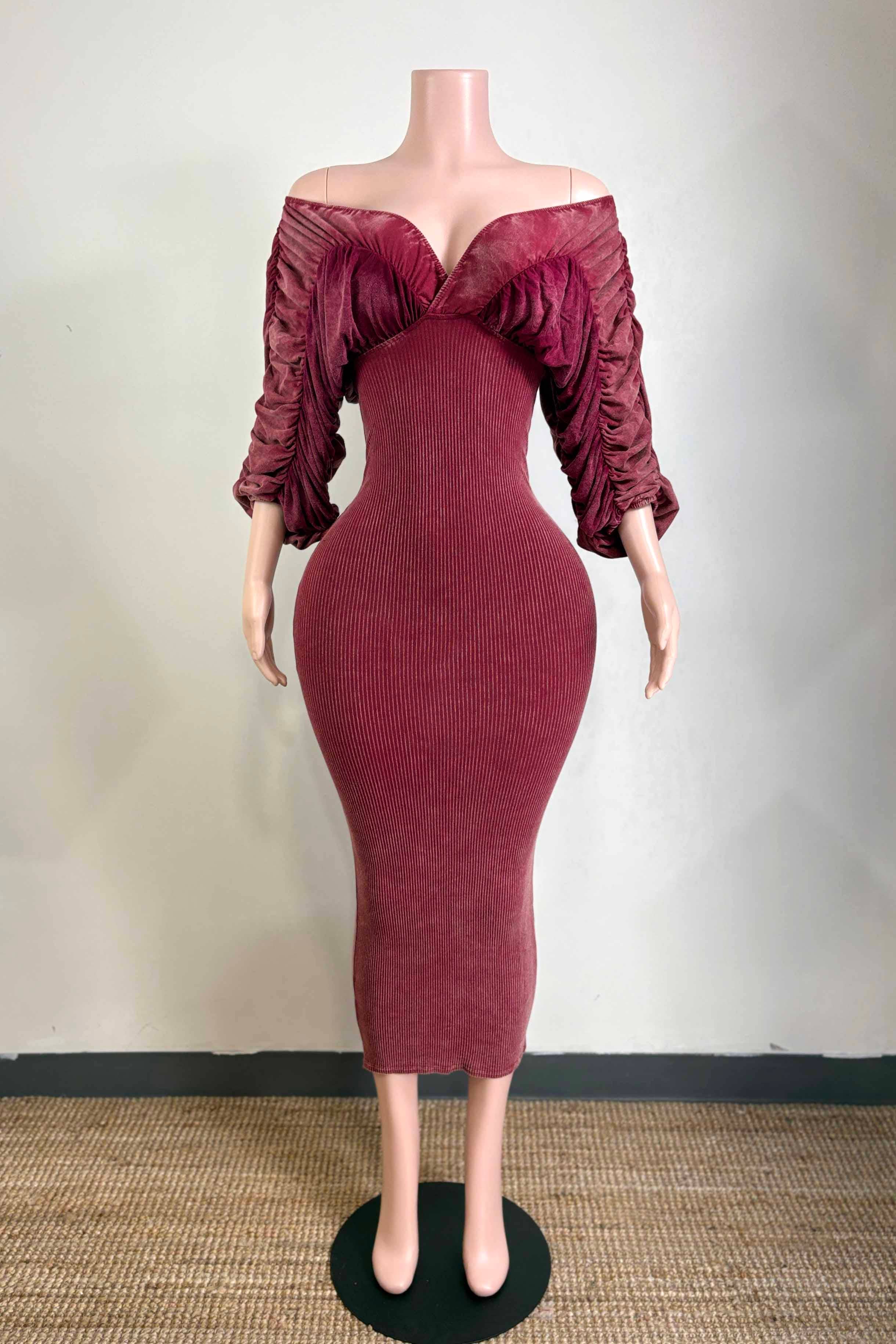 Dalia Studio - Wholesale Dress - Women's - MINERAL WASH ULTRA RUCHED CONTRAST MIDI DRESS12