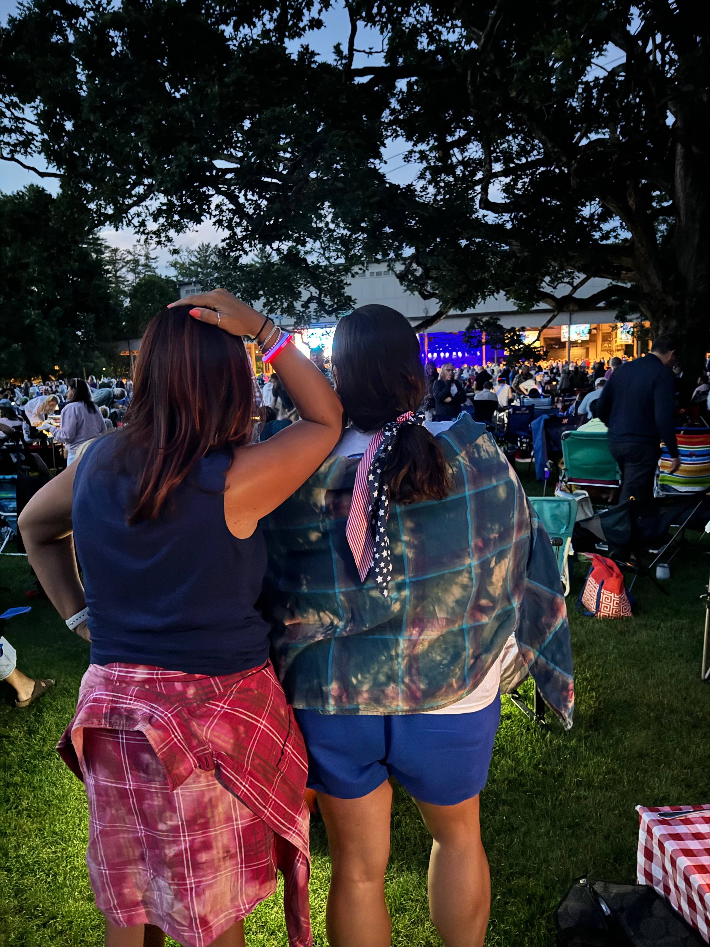 Slightly Distressed - Wholesale Button Down Shirt - Women's - Slightly Distressed Flannels 2