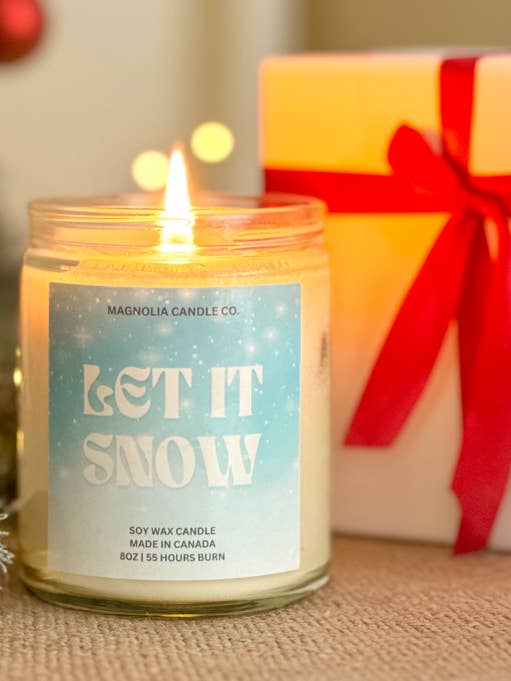 Let it Snow - Christmas | Holiday Candle 8oz for wholesale by Magnolia Candle Company