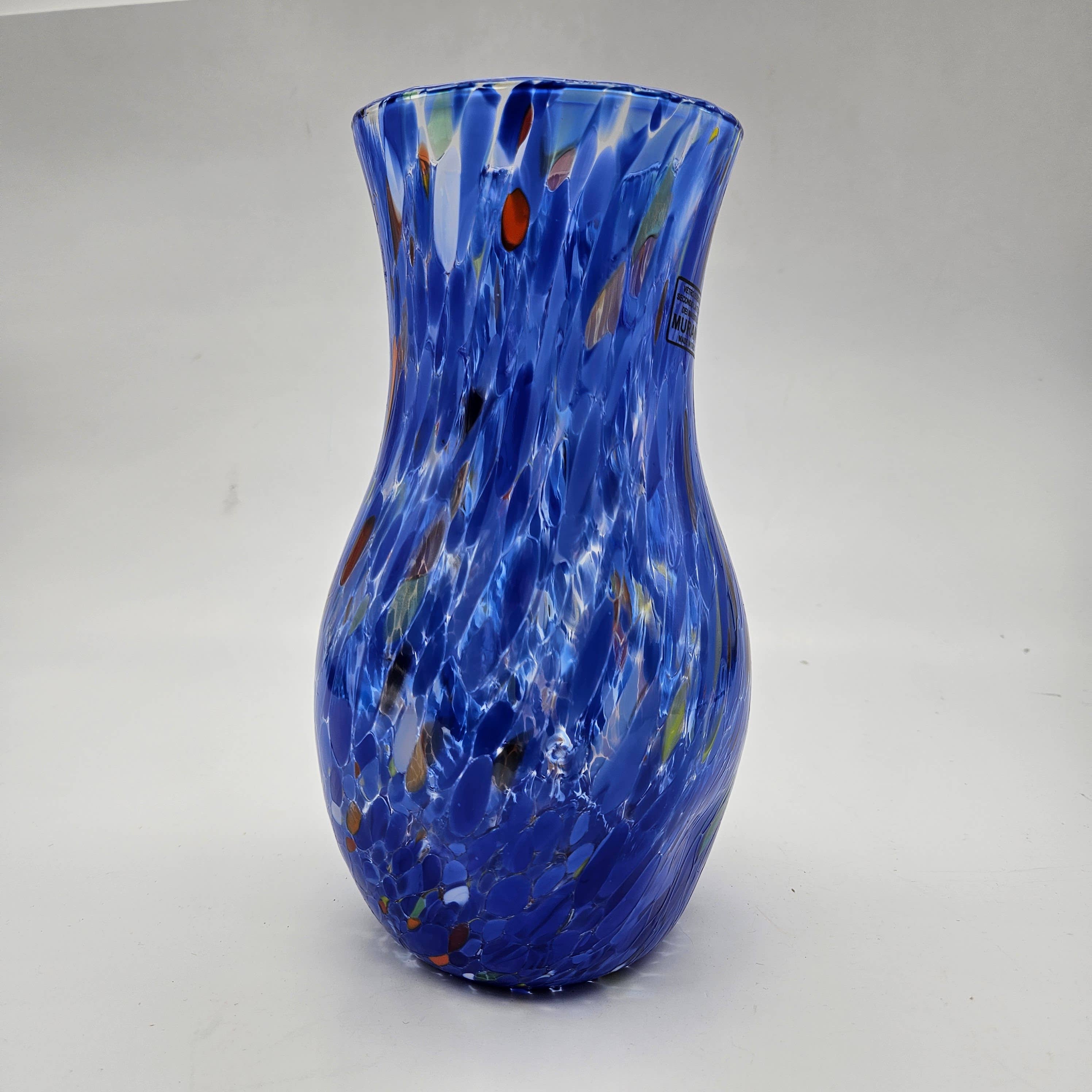 Alice Sturzinger LLC - Vendita all'ingrosso Vasi - Vaso a bocciolo in vetro di Murano soffiato a mano10