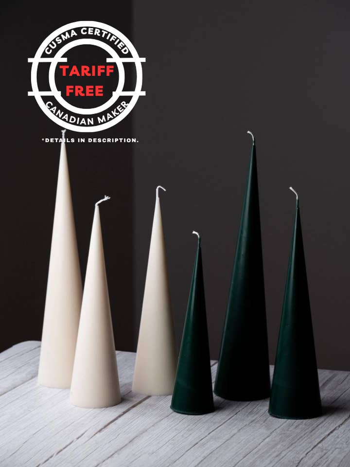 Handgefertigte Spire Kegelkerzen in Schwarz und Naturfarben für den Großhandel von Allure CA