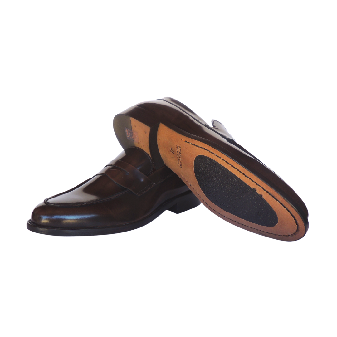 Conhaque Mocassins em couro de bezerro semibrilhante âmbar para venda a revendedores na Faire2