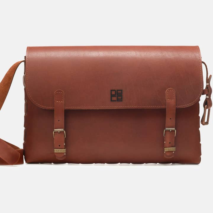 Full grain Leather Messenger Bag for wholesale by DECE Market
