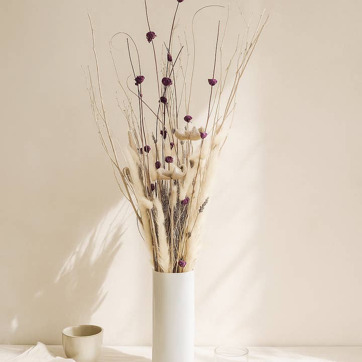 GS Foliage - Wholesale Dried/pressed flowers - Winter Plum Dried Floral Arrangement2