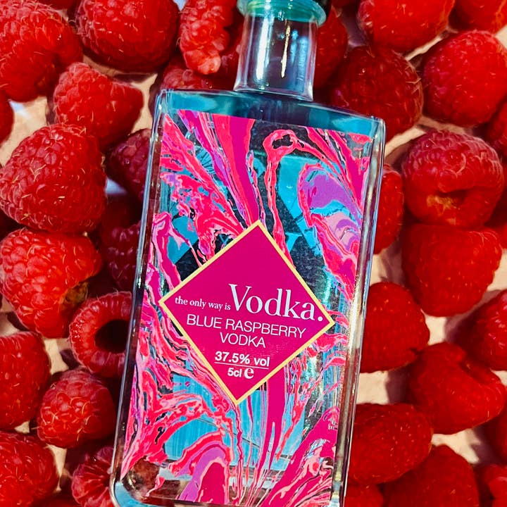 The Only Way Is Spirits – wholesale Vodka – Blue Raspberry Vodka Miniature | Raspberry Flavoured Vodka4