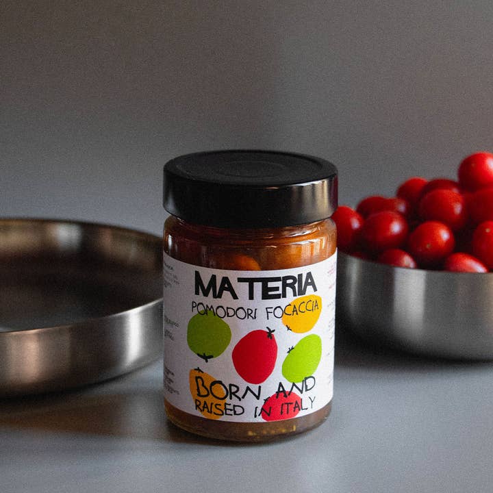 Pomodori Focaccia per la vendita all'ingrosso da parte di Materia