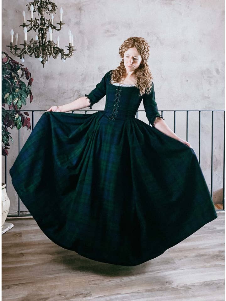 Atelier Serraspina - Wholesale Verkleedkleren - Dames - LOUISE, 18e-eeuwse jurk zwart horloge tartan