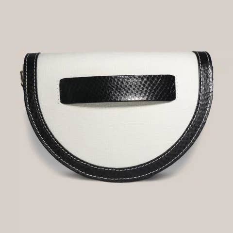 Borsa Nera Half Moon in pelle e lino nero salmone per la vendita all'ingrosso da parte di Nilau