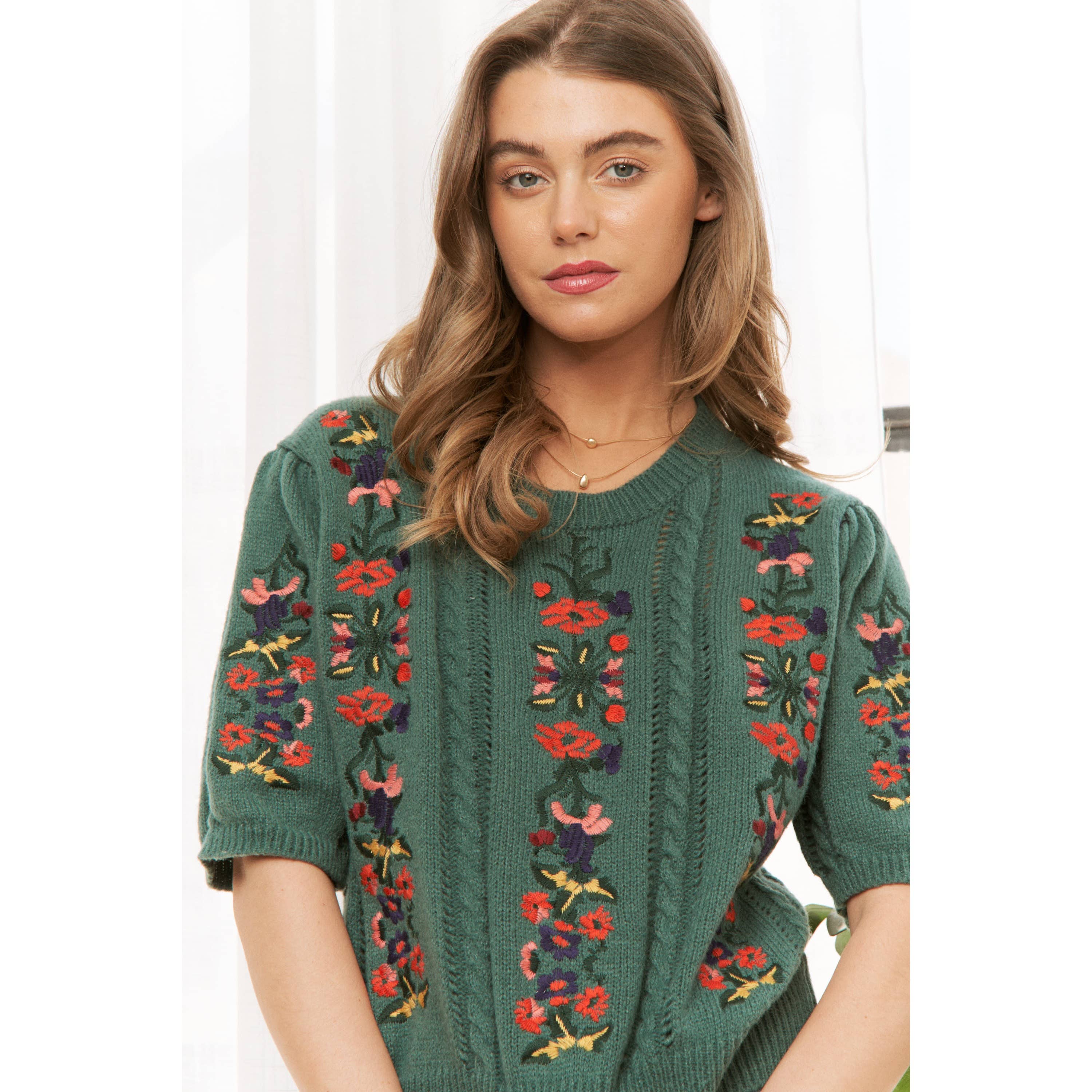 Sweet Generis - Wholesale Knit Sweater - Women's - CUTE FLORAL EMBROIDERY CASUAL PULLOVER SWEATER6