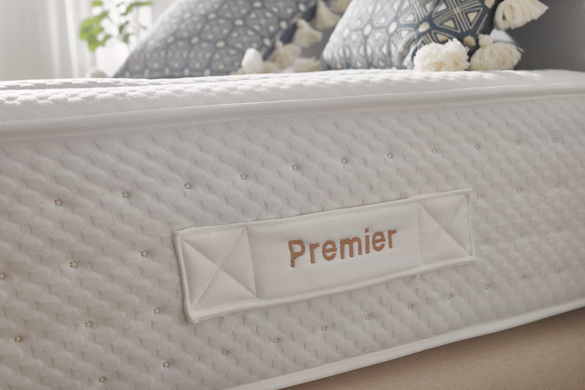 Moonia - Wholesale Bed - Royal Spring Premier Latex HR 30 Mattress, 80x190cm - Moonia4