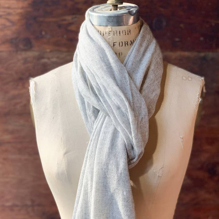 Dolma - Wholesale Scarf - Women's - Gigi Cashmere Scarf Silver