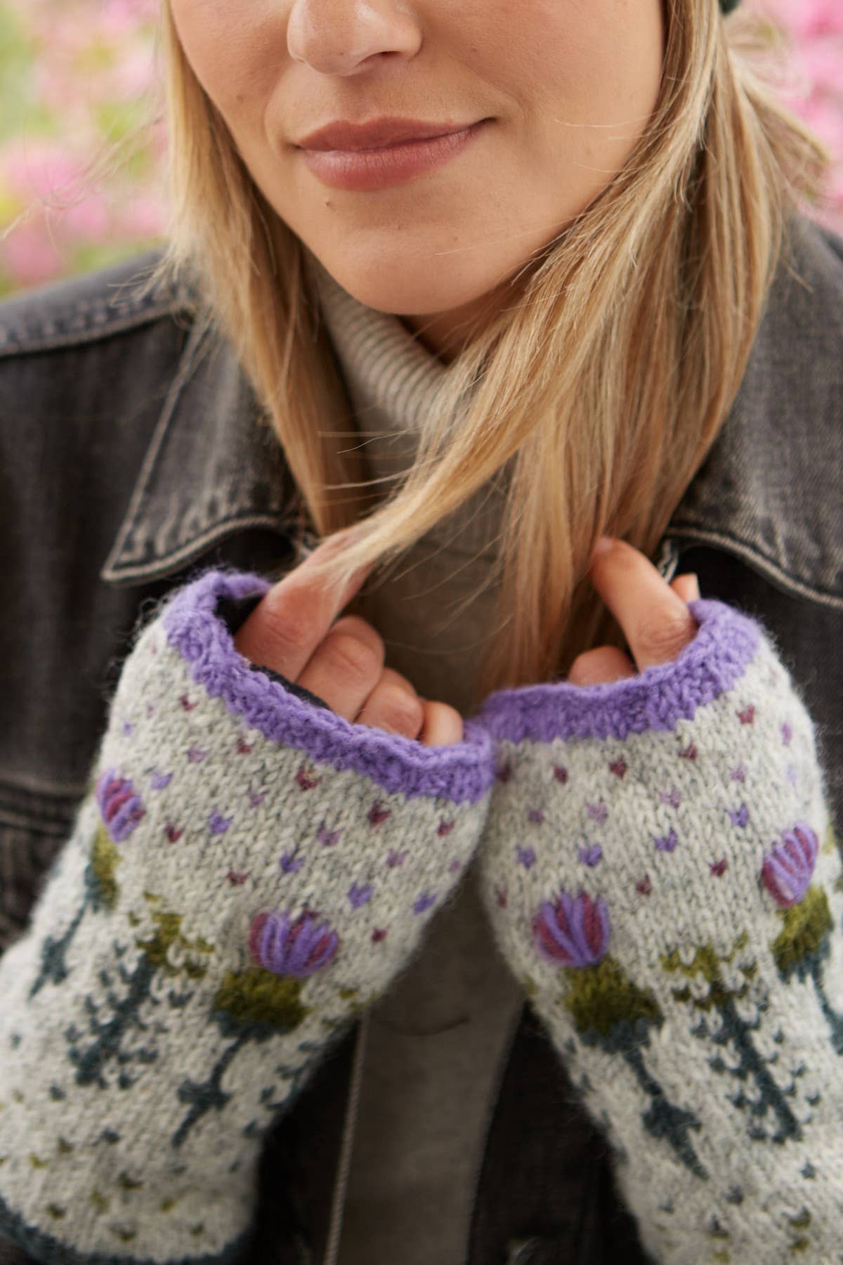 One Colour Scottish Thistle Knit Fingerless Gloves Grey Wool Floral for wholesale on Faire1