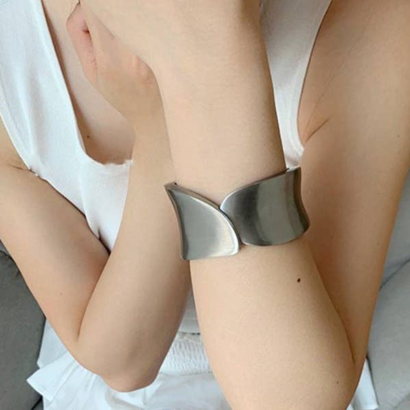 Geometric Solid Color Bracelet Accessories for wholesale by MoodGold