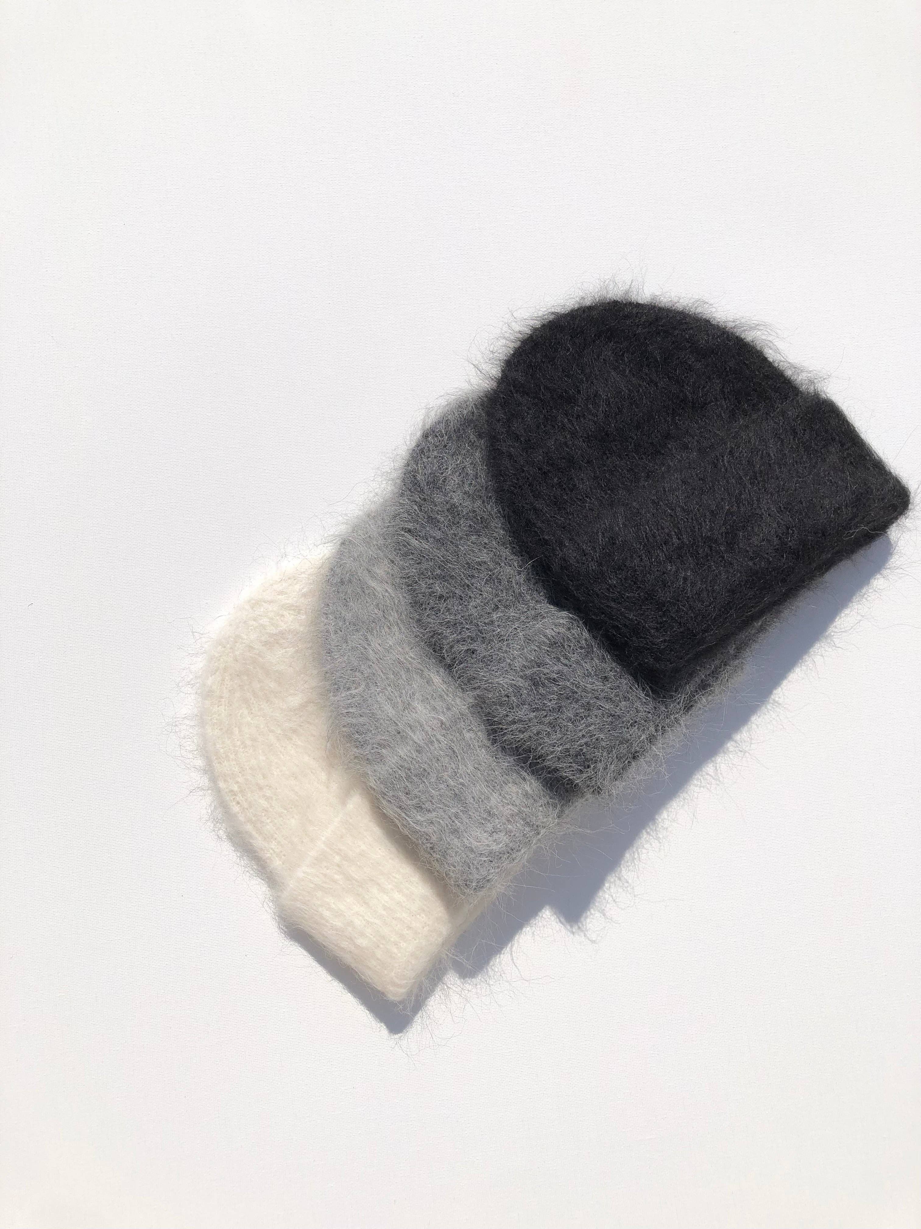 Billy Bamboo - Wholesale Beanie - Women's - ALPACA FLUFFY BEANIE 22