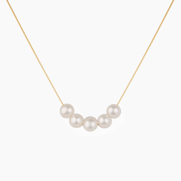 Misha Hawaii Jewelry – wholesale Pärlband/Pärlhalsband – Lucinda fem vita flytande halsband