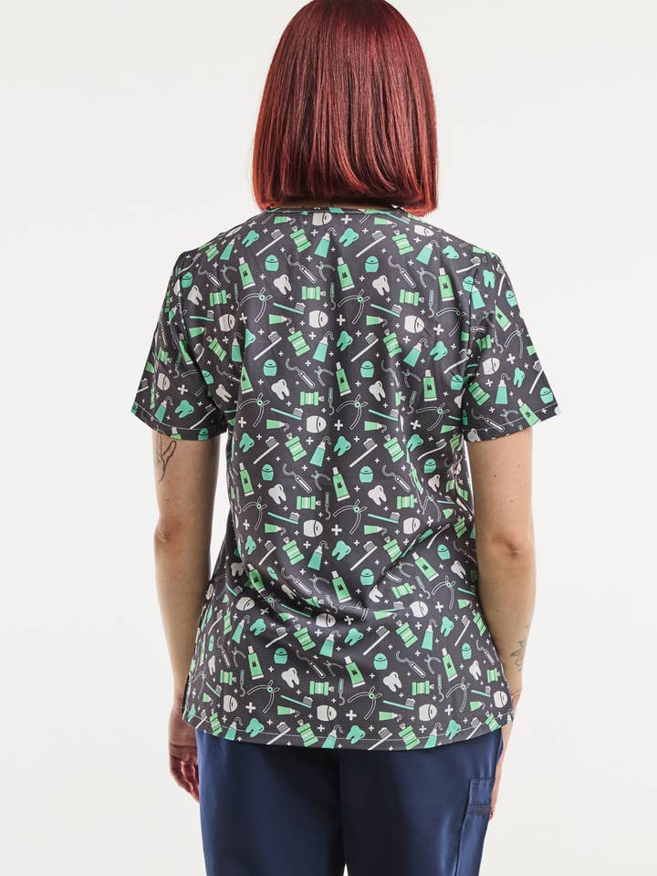 AELIN - Wholesale Tunic - Women's - Tunique Médicale Stretch - Femme - Soin de Sourire4