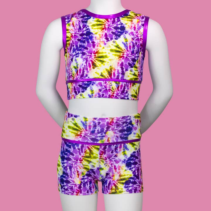 Tappers & Pointers Dancewear LTD – Engroshandel Træningsshorts – til kvinder – Tie Dye mikro shorts i et farverigt design som