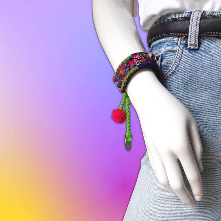 Lama Loco – wholesale Woven/braided bracelet – MANILLA bracelet