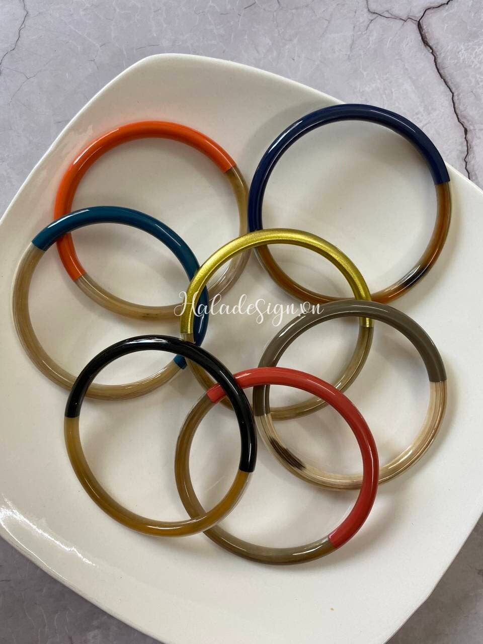Hala Design - Wholesale Bangle Bracelet - 1 Pc Buffalo Horn and Lacquer Bangle Bracelet3