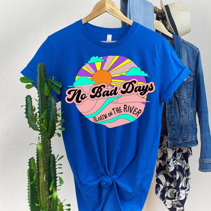 Camiseta unissex No Bad Days Floatin' On The River por atacado de Into The Desert