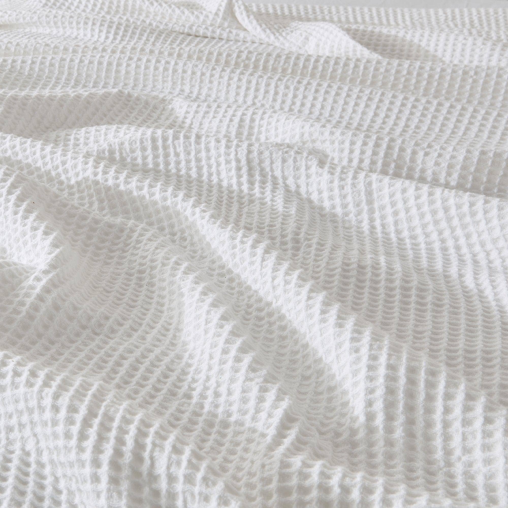 BH Collective - Wholesale Bedding Blanket - Bed Blanket - 100% Cotton Waffle Weave - Mikala Collection21